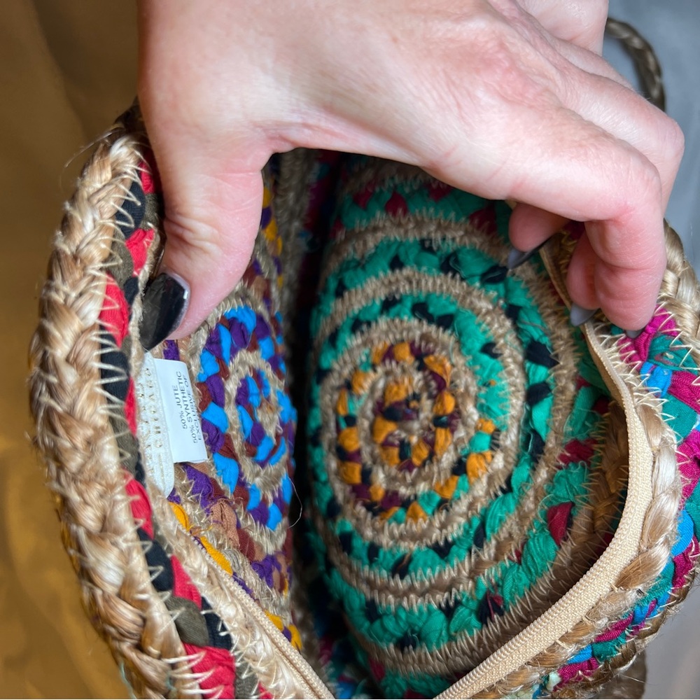 Shiraleah Multicolor Woven Round Boho Crossbody Bag - Picture 6 of 11